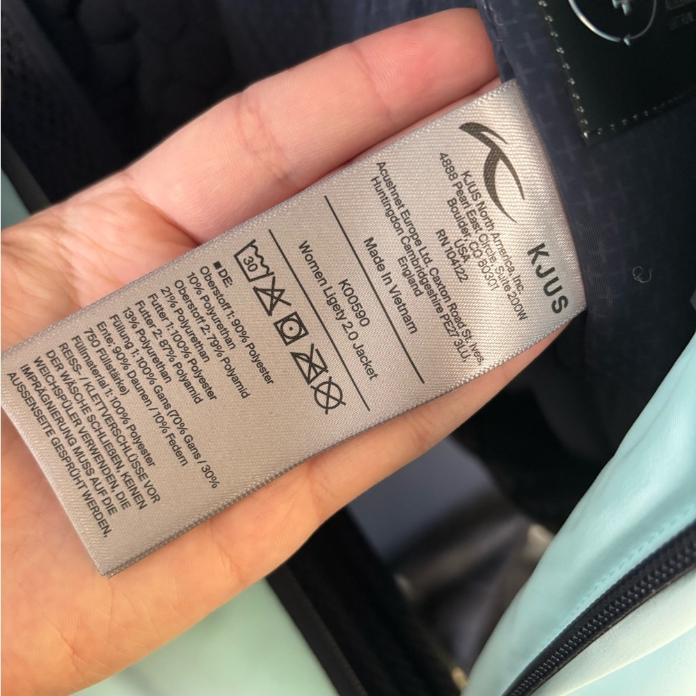 Women's Light Blue Ski & Snow Jacket - Picture 12 of 12